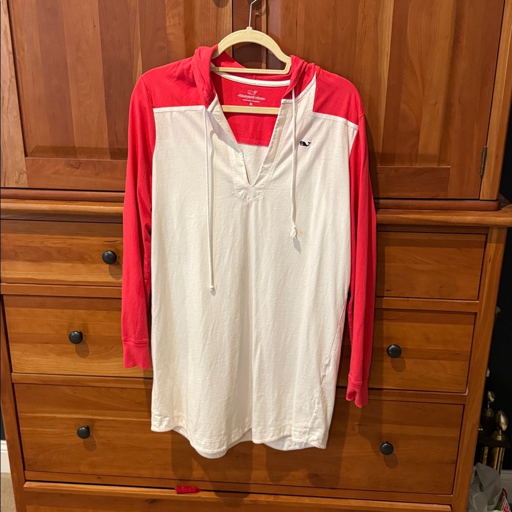 Vineyard Vines Hooded Beach Cover-Up Pink & White – Size M